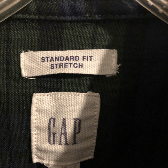 Gap Men’s button down. - Picture 3 of 3